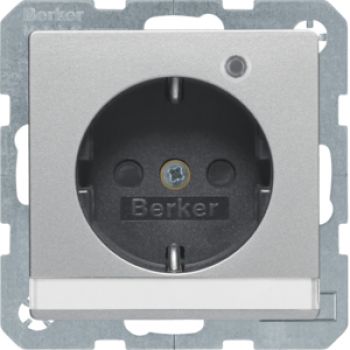 Berker 41106084, Steckdose SCHUKO LED BSF erh BS Q1/3 alu