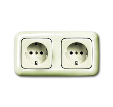 Busch-Jaeger 20-2 EUCJ-212-503 "durchverdrahtet" ws Doppelsteckdose SCHUKO (2CKA002014A1464)